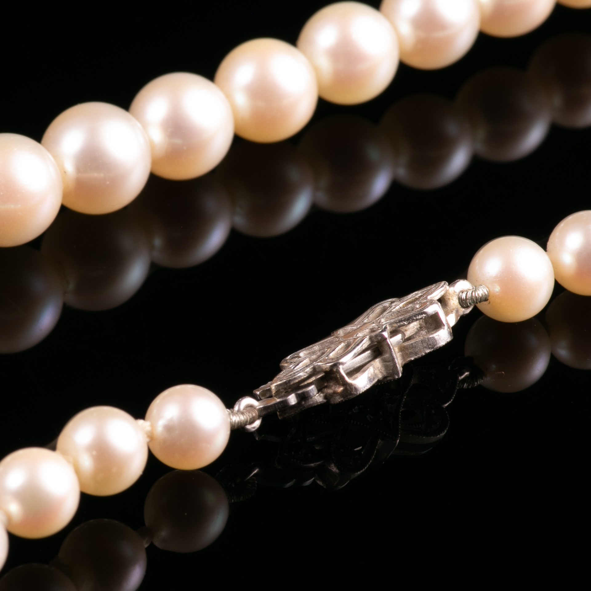 Graduated Pearl Art Deco White Gold Necklace - Image 3 of 5