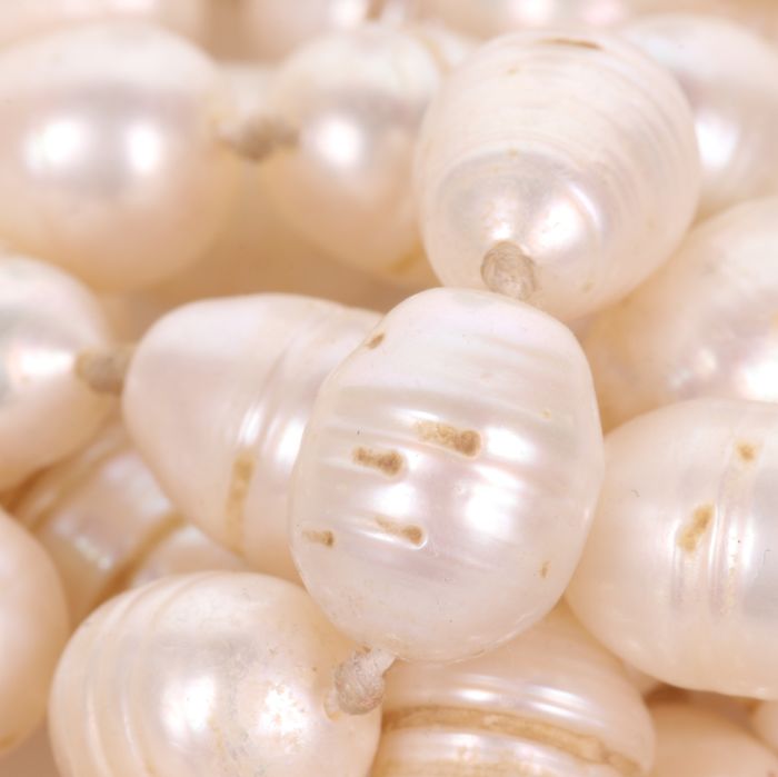 Ringed Pearl Necklace - Image 3 of 4