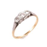 18ct Gold & Platinum Art Deco 0.20ct Diamond Ring