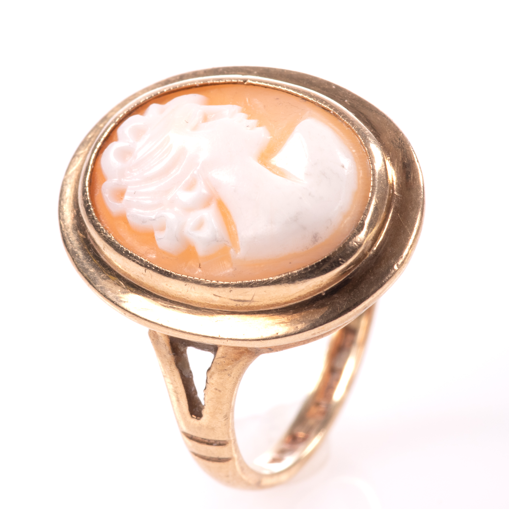 9ct Gold Classical Cameo Ring