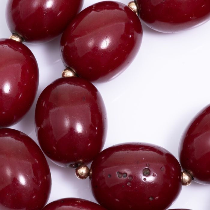 Large Cherry Amber and Gold Bead Necklace - Image 5 of 6