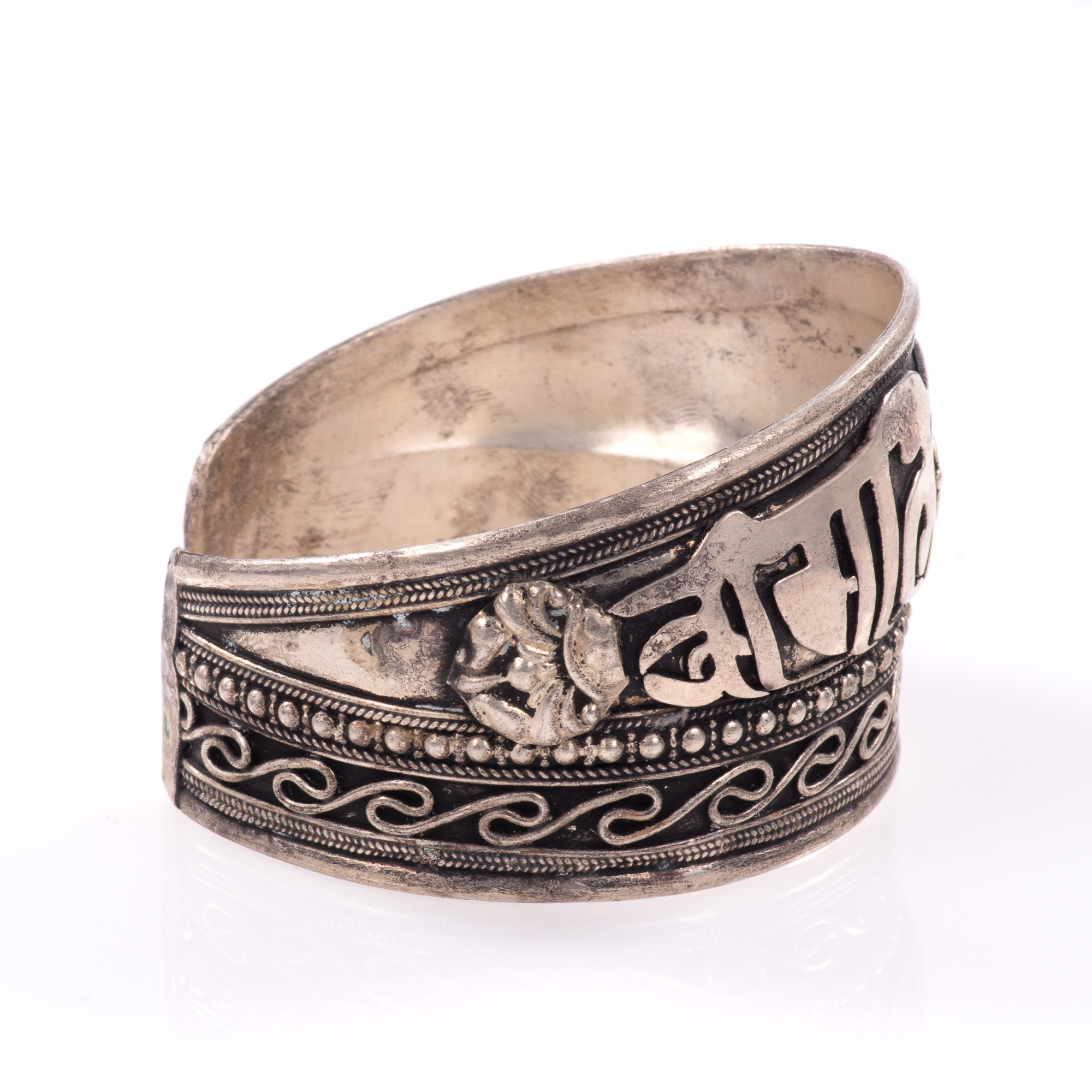 Tibetan Buddhist Silver Cuff Bracelet - Image 4 of 6