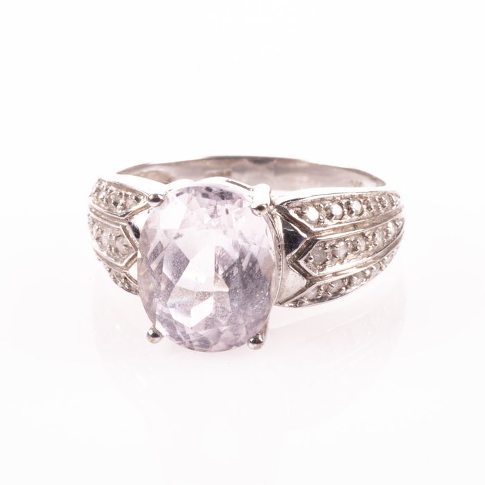 9K White Gold 3.85ct Morganite & Diamond Ring - Image 3 of 7