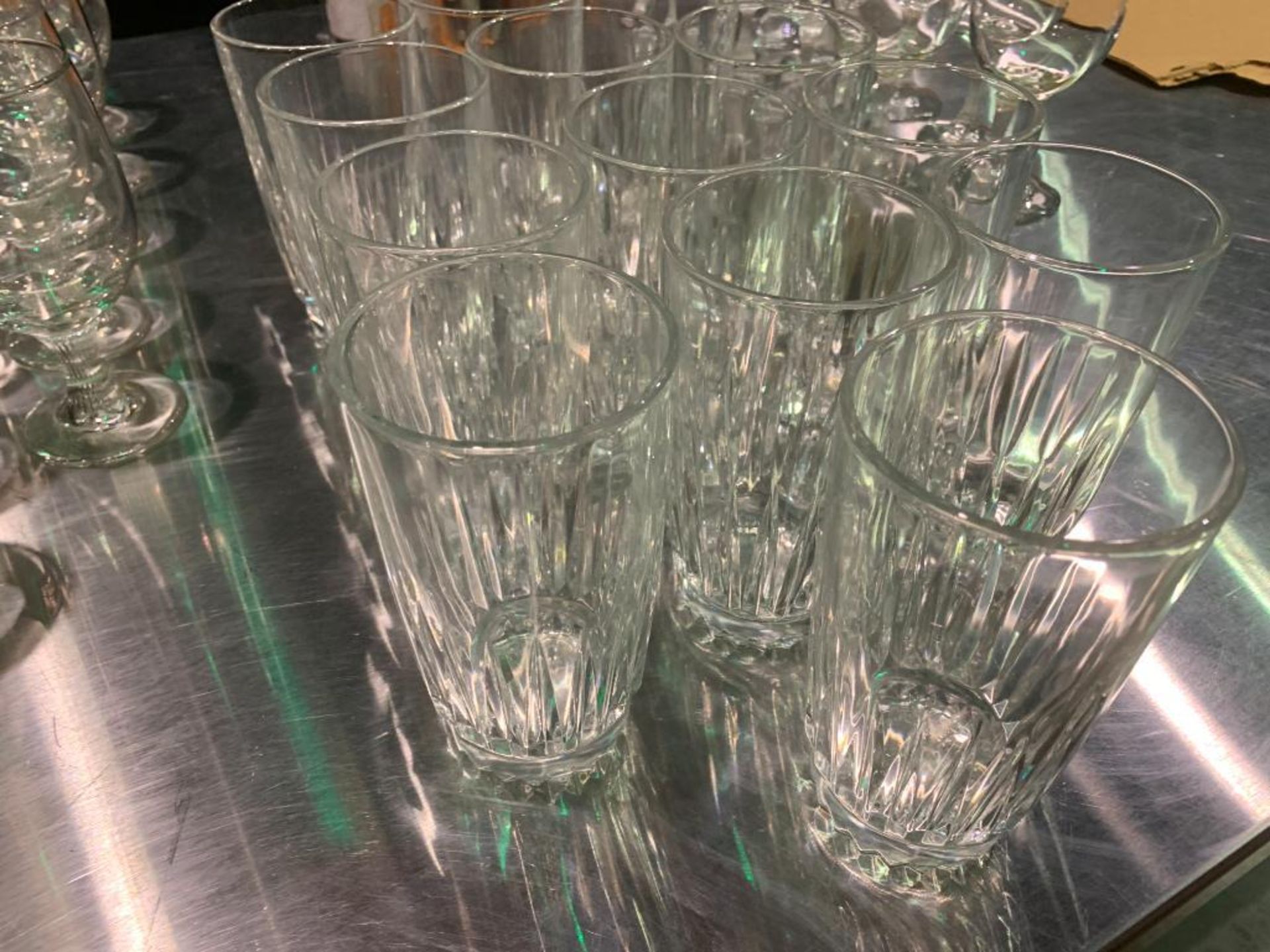 (13) glass tumblers