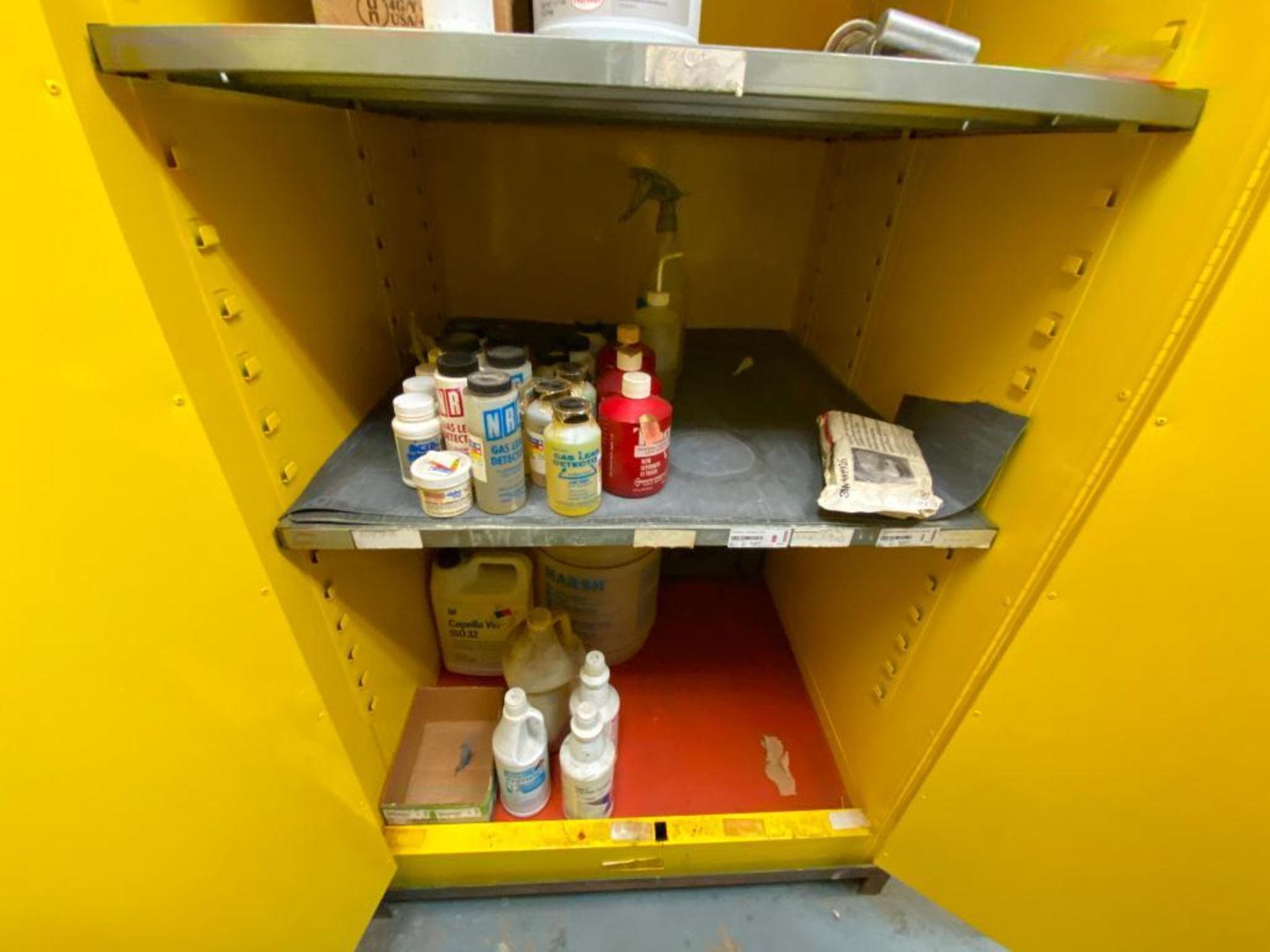 contents of supply room, JustRite flammable storage cabinets, SPX pump, assorted bits, Cryospray, in - Image 31 of 31