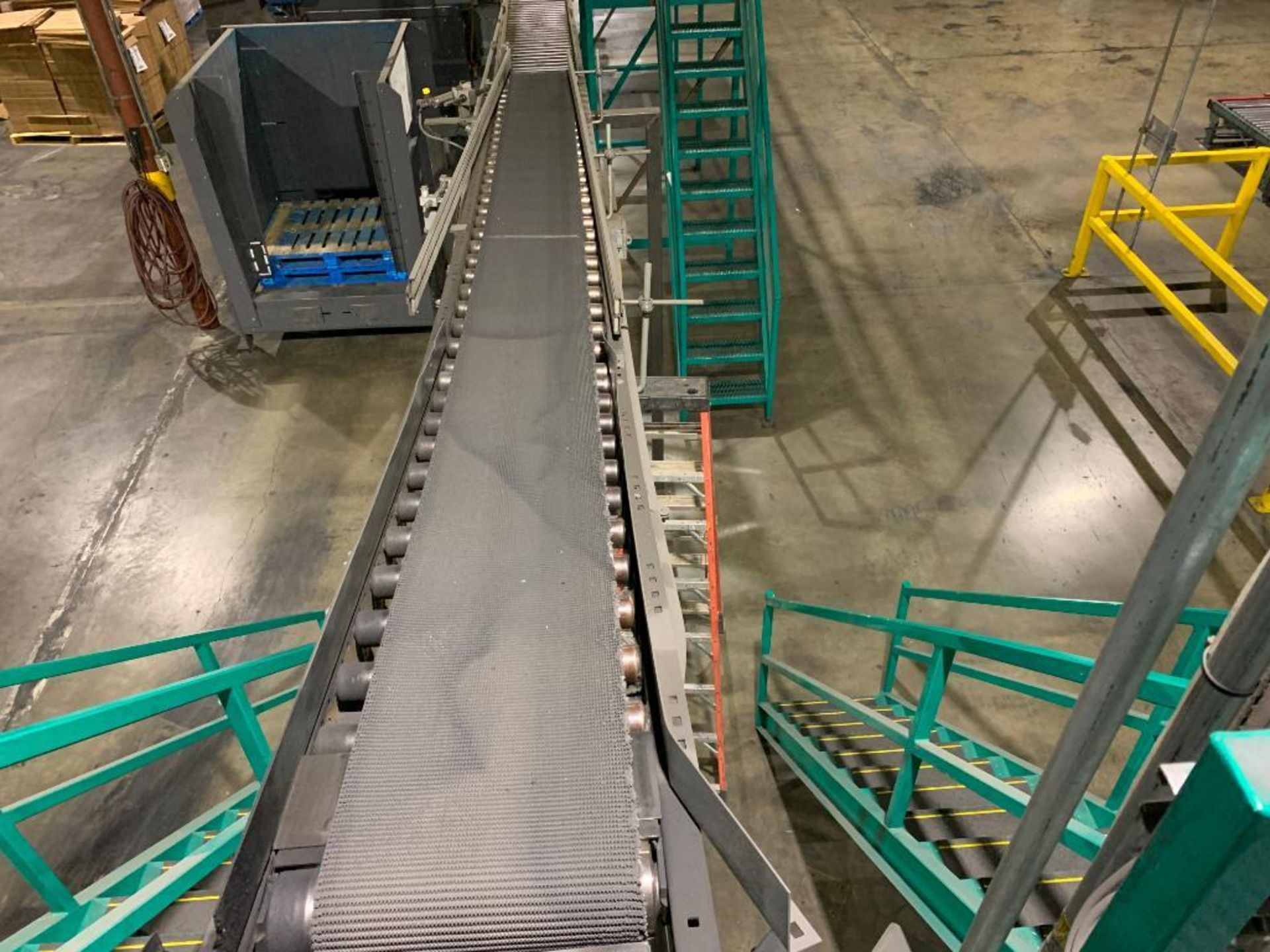 mild steel powered belt conveyor, decline