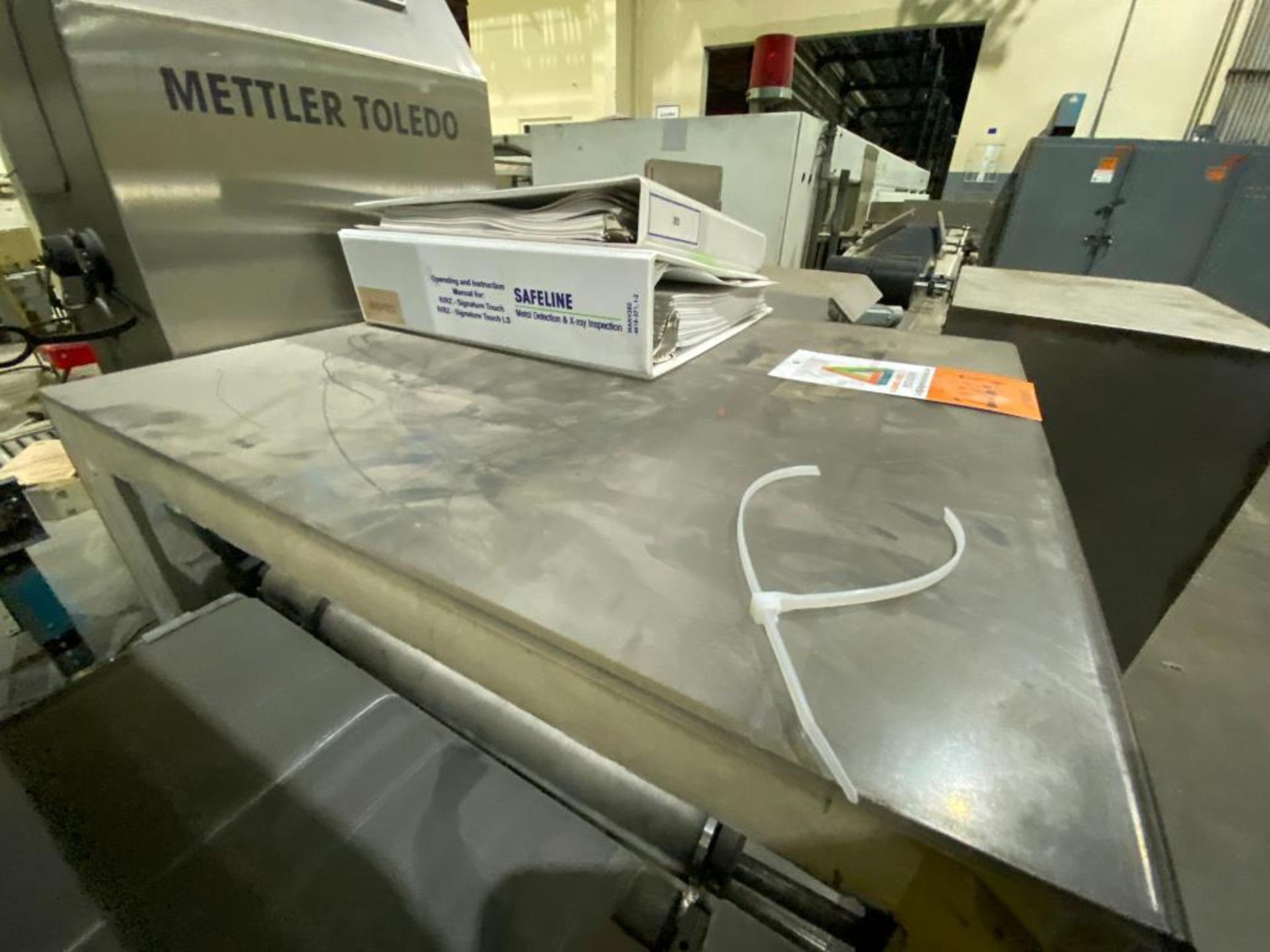 Mettler Toledo metal detector and high speed check weigher