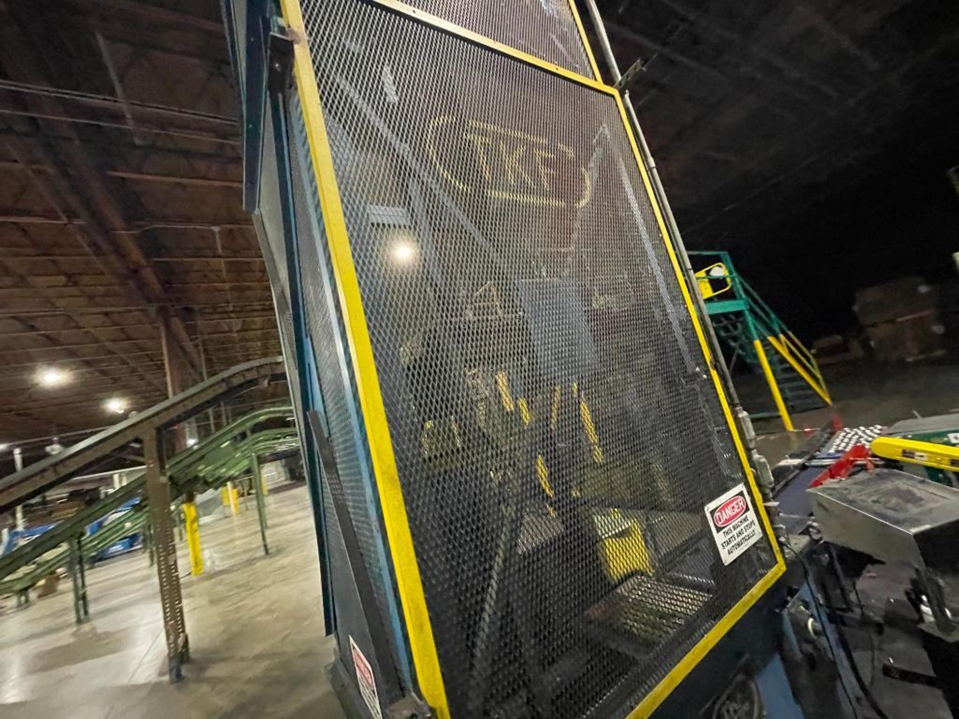 TKF vertical case elevator - Image 9 of 9