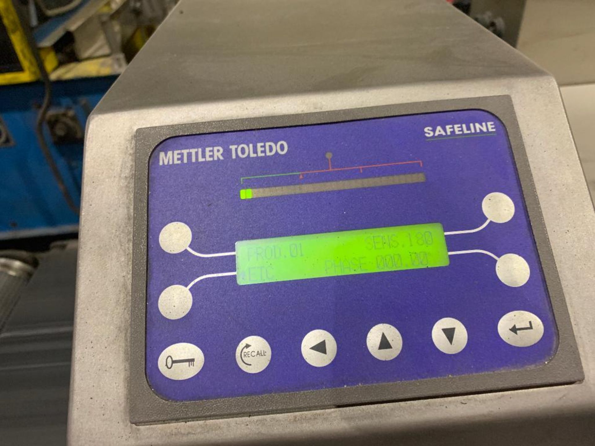 Mettler Toledo metal detector and high speed check weigher - Image 17 of 20