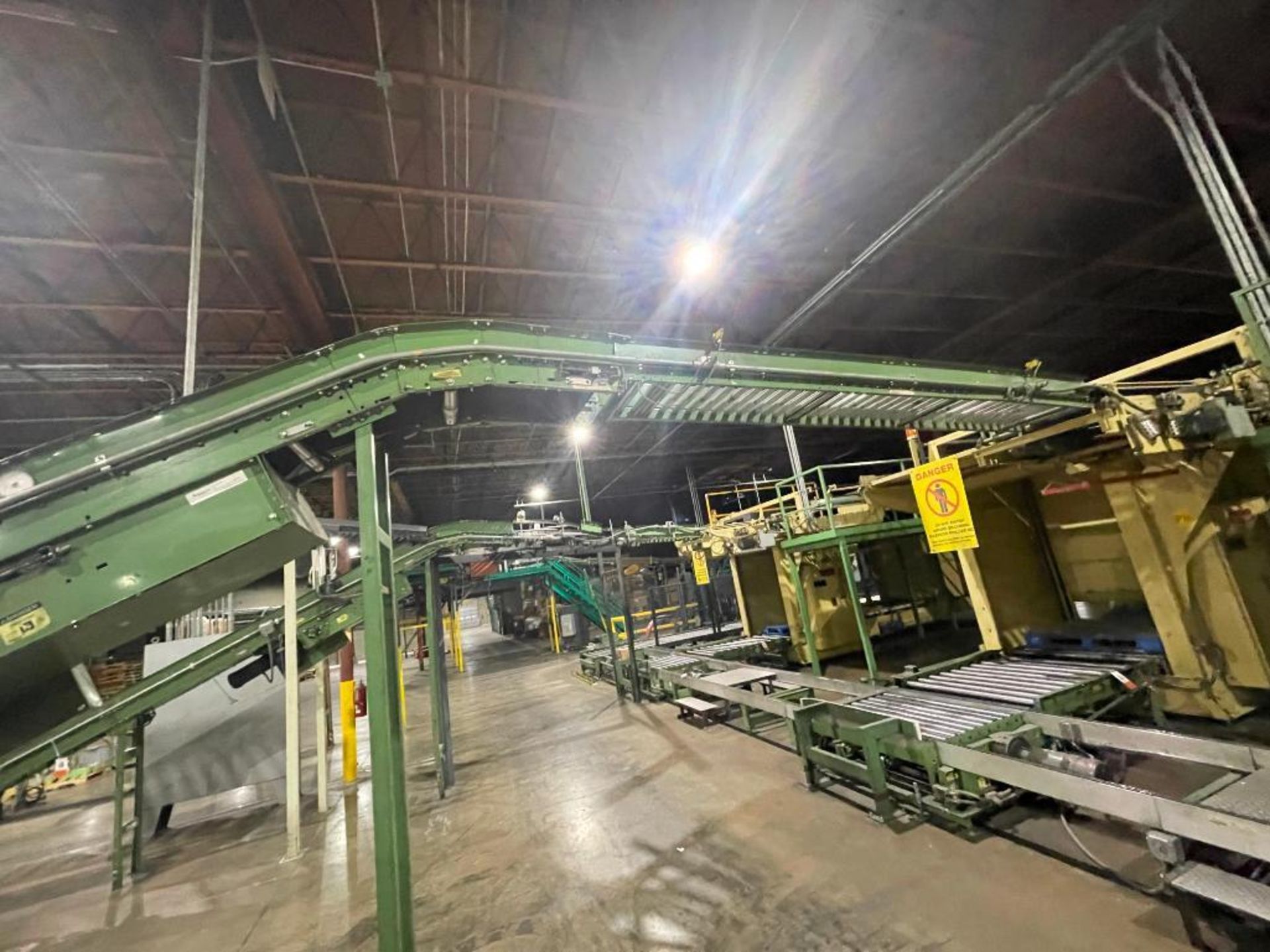 Buschman mild steel incline conveyor - Image 11 of 17