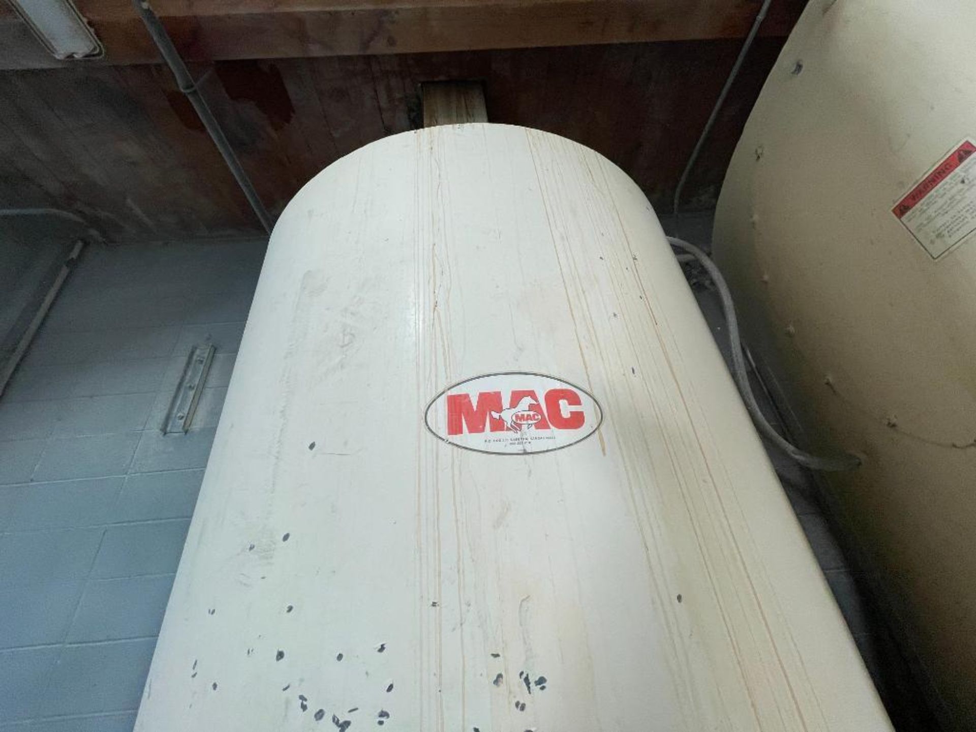 MAC mild steel cone bottom bin - Image 6 of 9