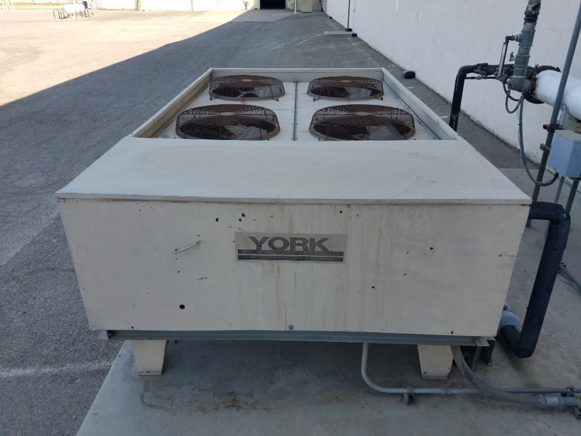 York water chiller - Image 3 of 8