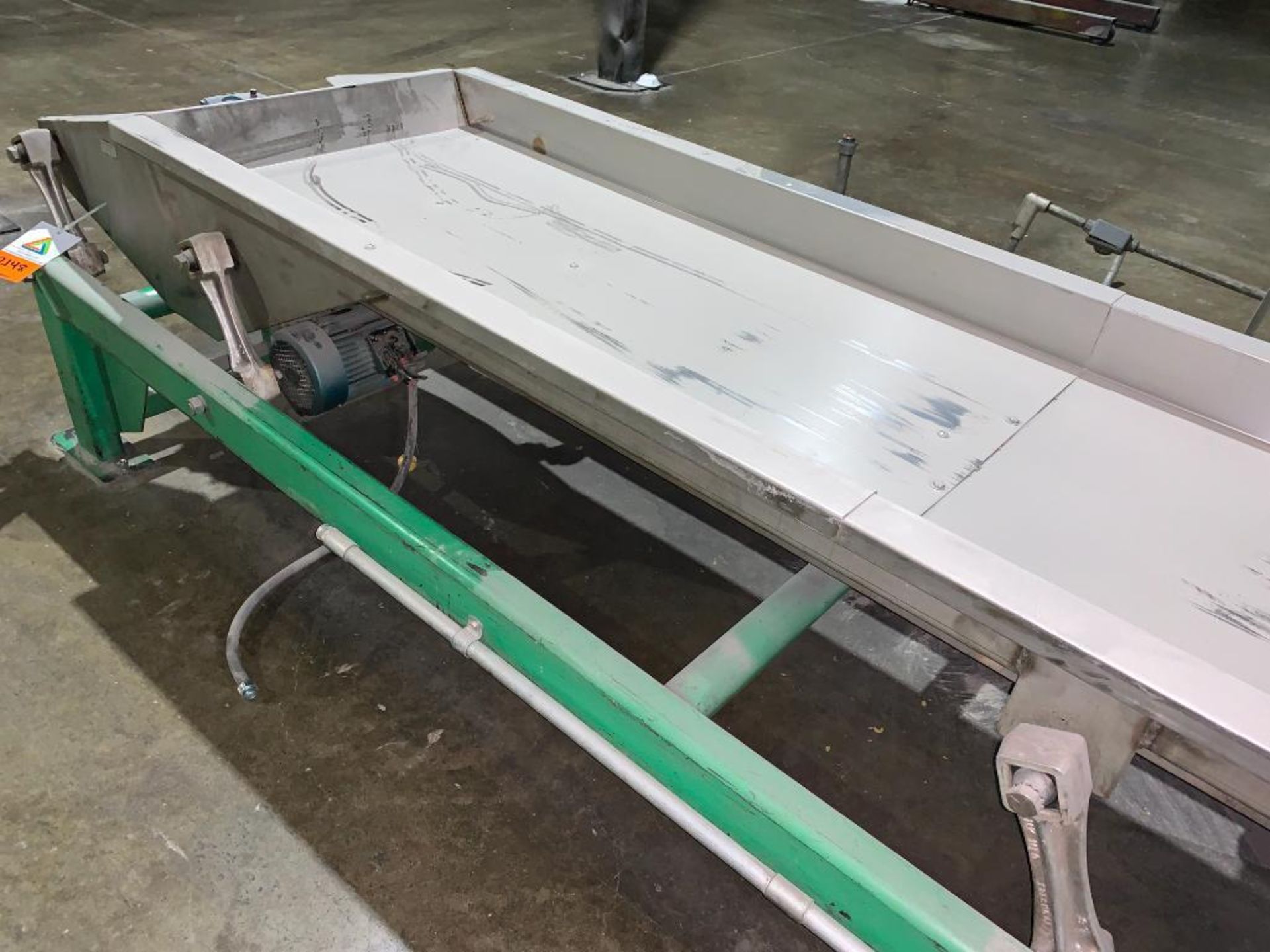 vibratory conveyor - Image 10 of 13