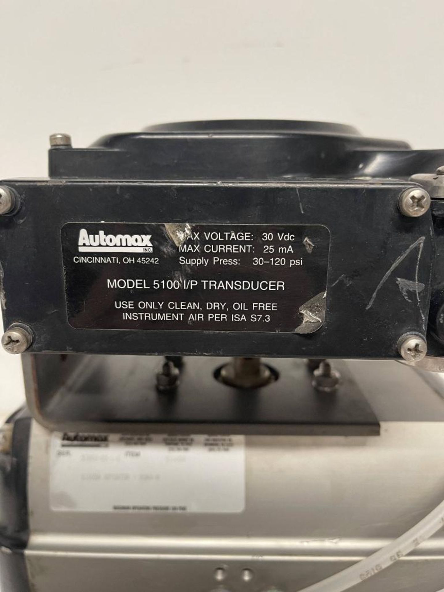 Flowserve automax 5100 I/P transducer S100DA actuator - Image 3 of 15