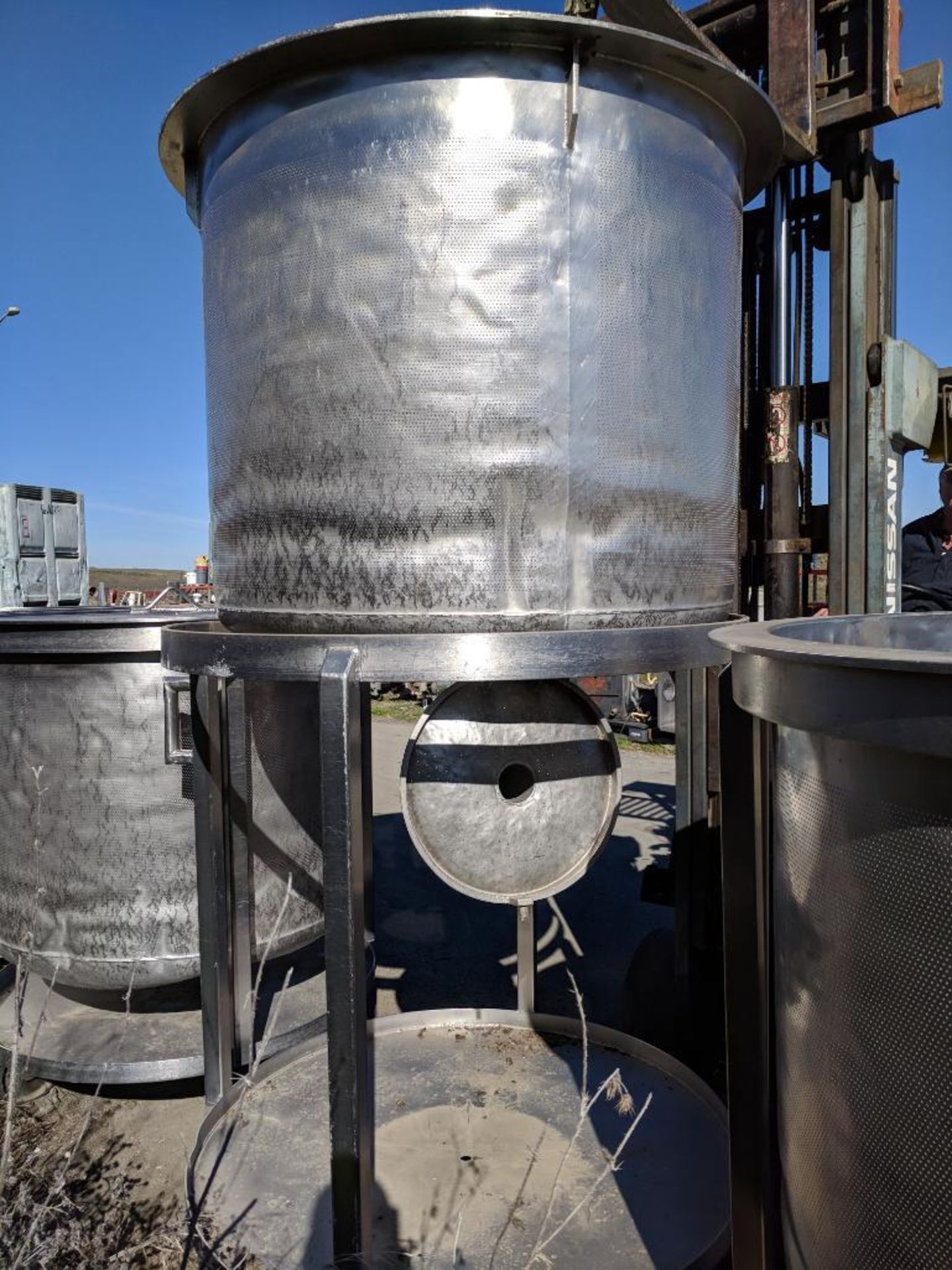 stainless steel perforated baskets for sprouting, blanching, extract CBD, cannabis - Image 8 of 12