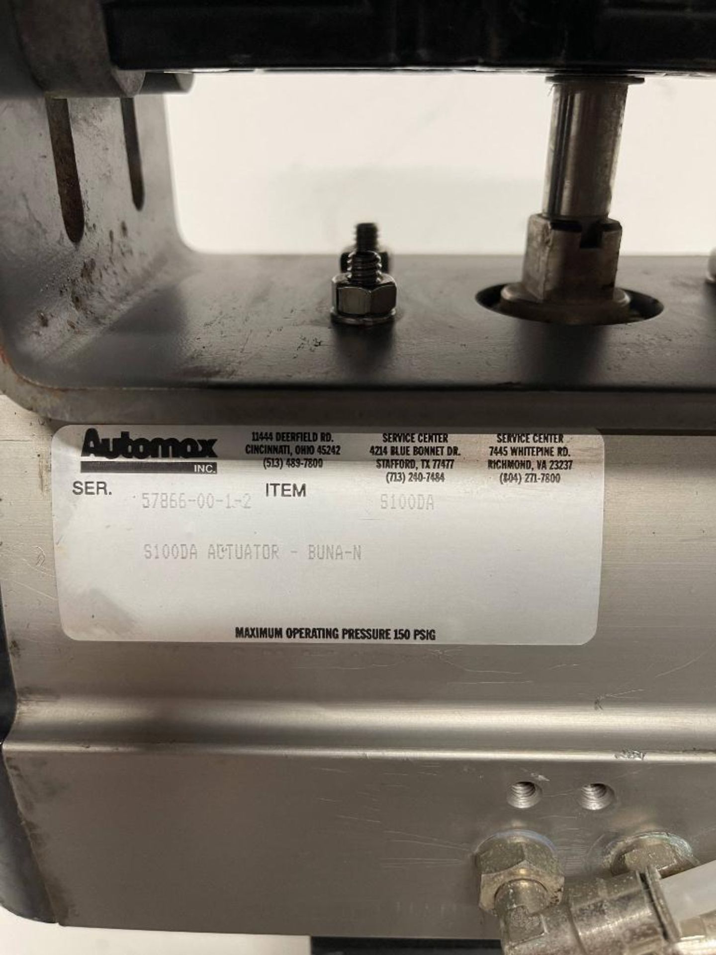 Flowserve automax 5100 I/P transducer S100DA actuator - Image 2 of 15