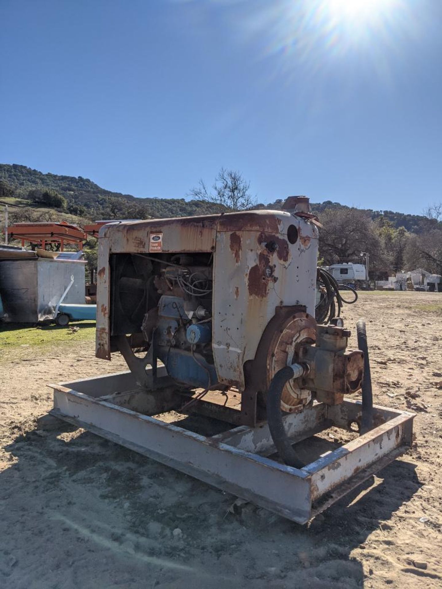 Ford 4.9 l 300 ford 6 Cylinder Engine with Rexroth heavy duty hydraulic pump - Image 28 of 28