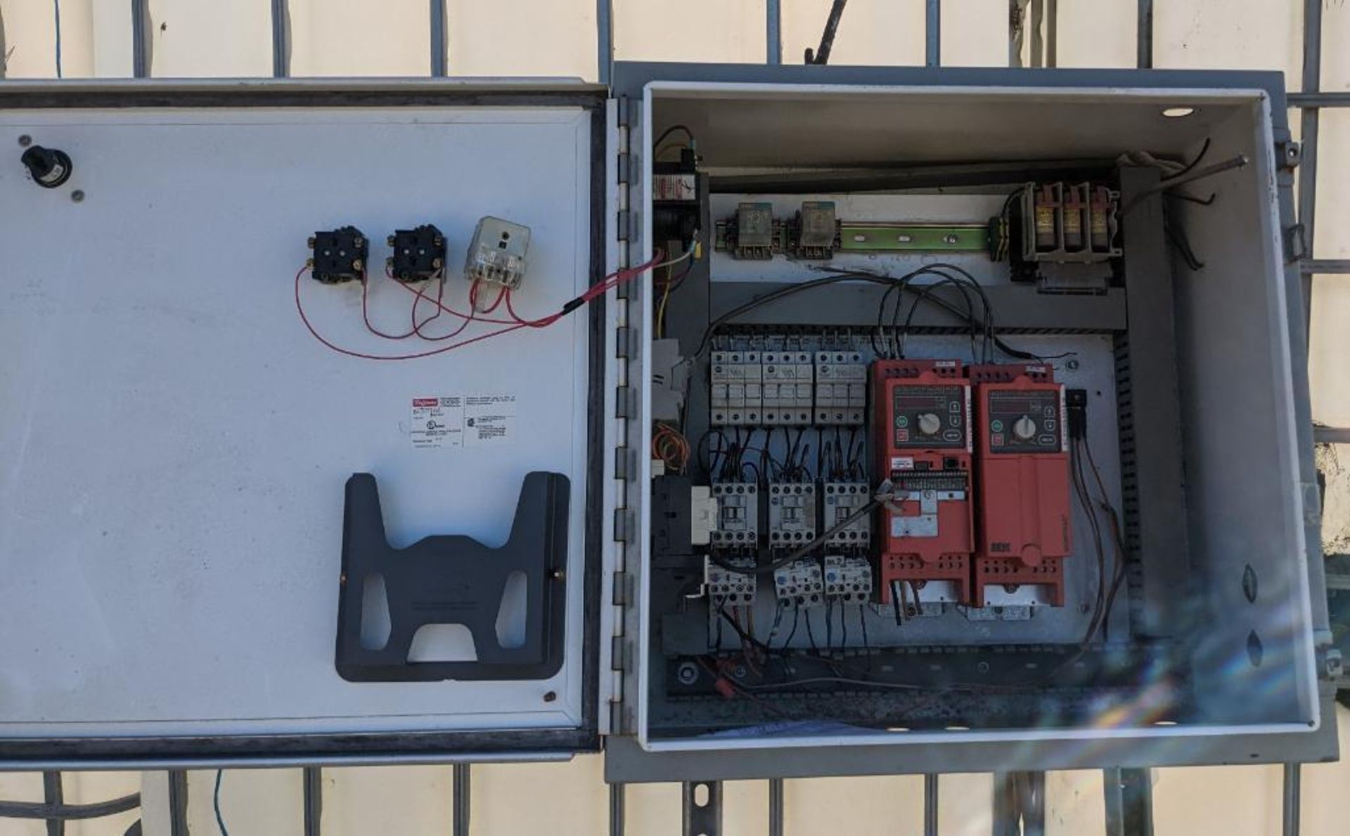 speed controller with cema hoffman closure panel - Image 5 of 14