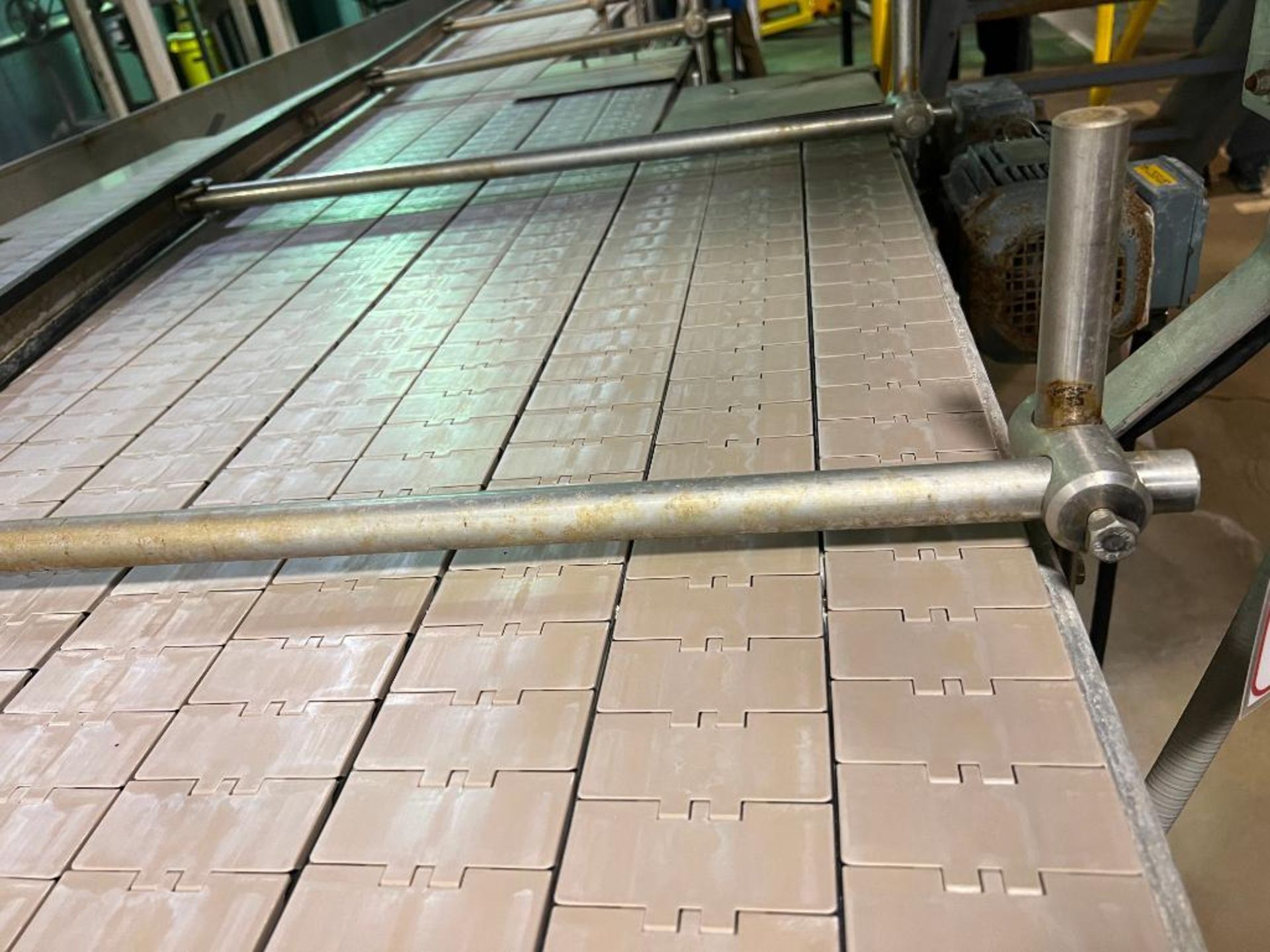 stainless steel step-belt can conveyor - Image 8 of 25
