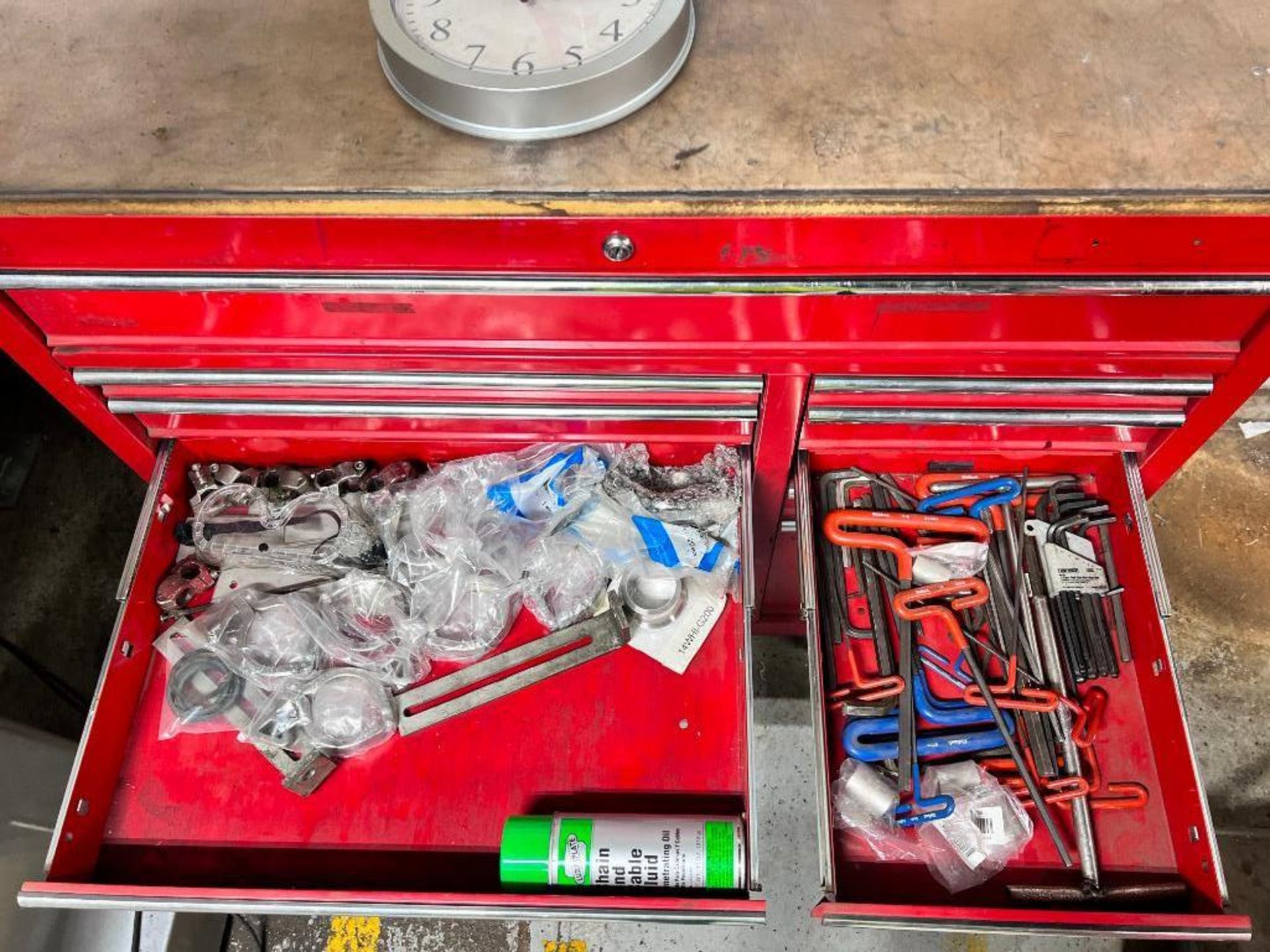 12-drawer rolling toolbox with contents - Image 6 of 10