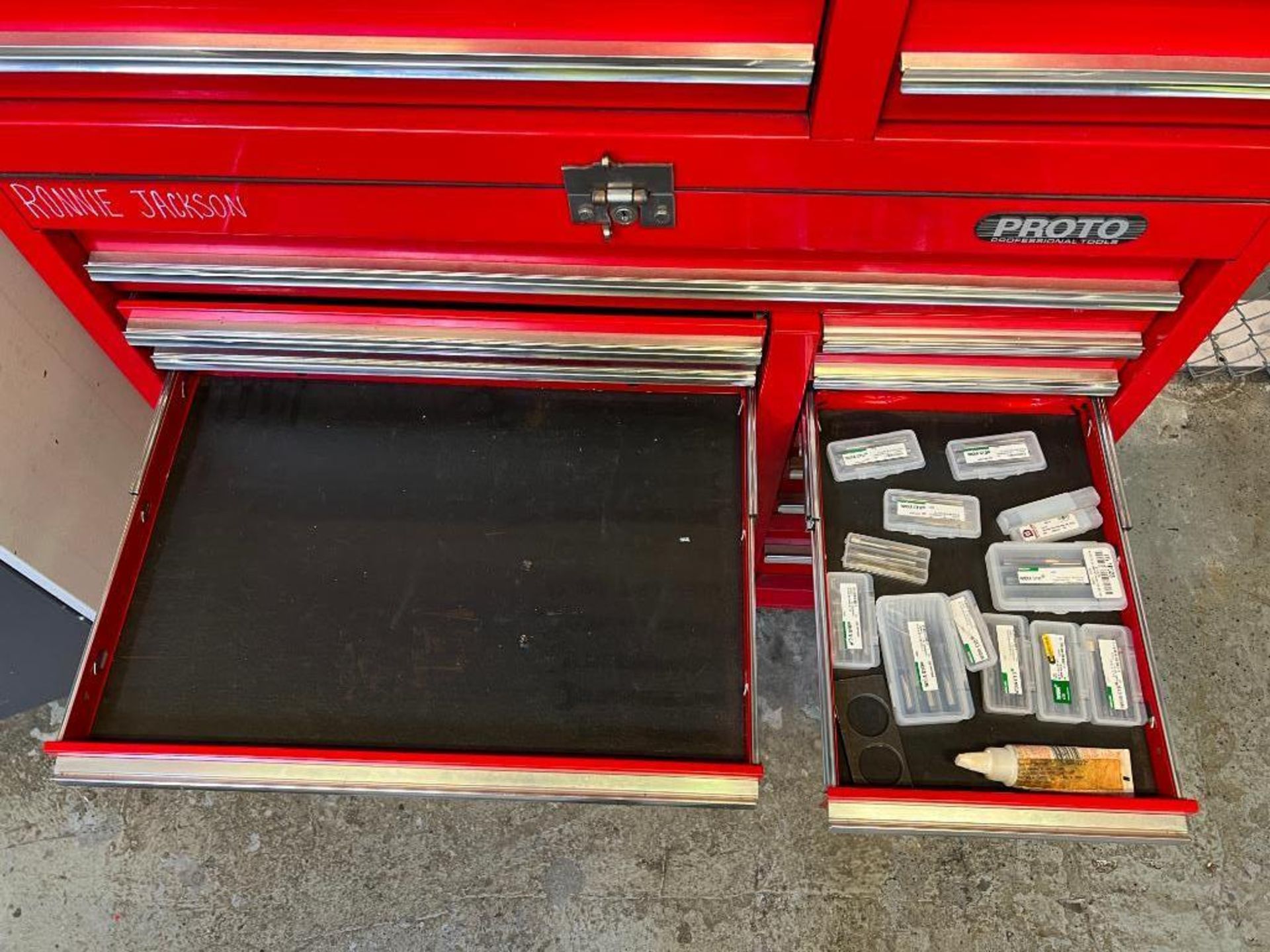 Proto 27-drawer rolling tool box - Image 12 of 19