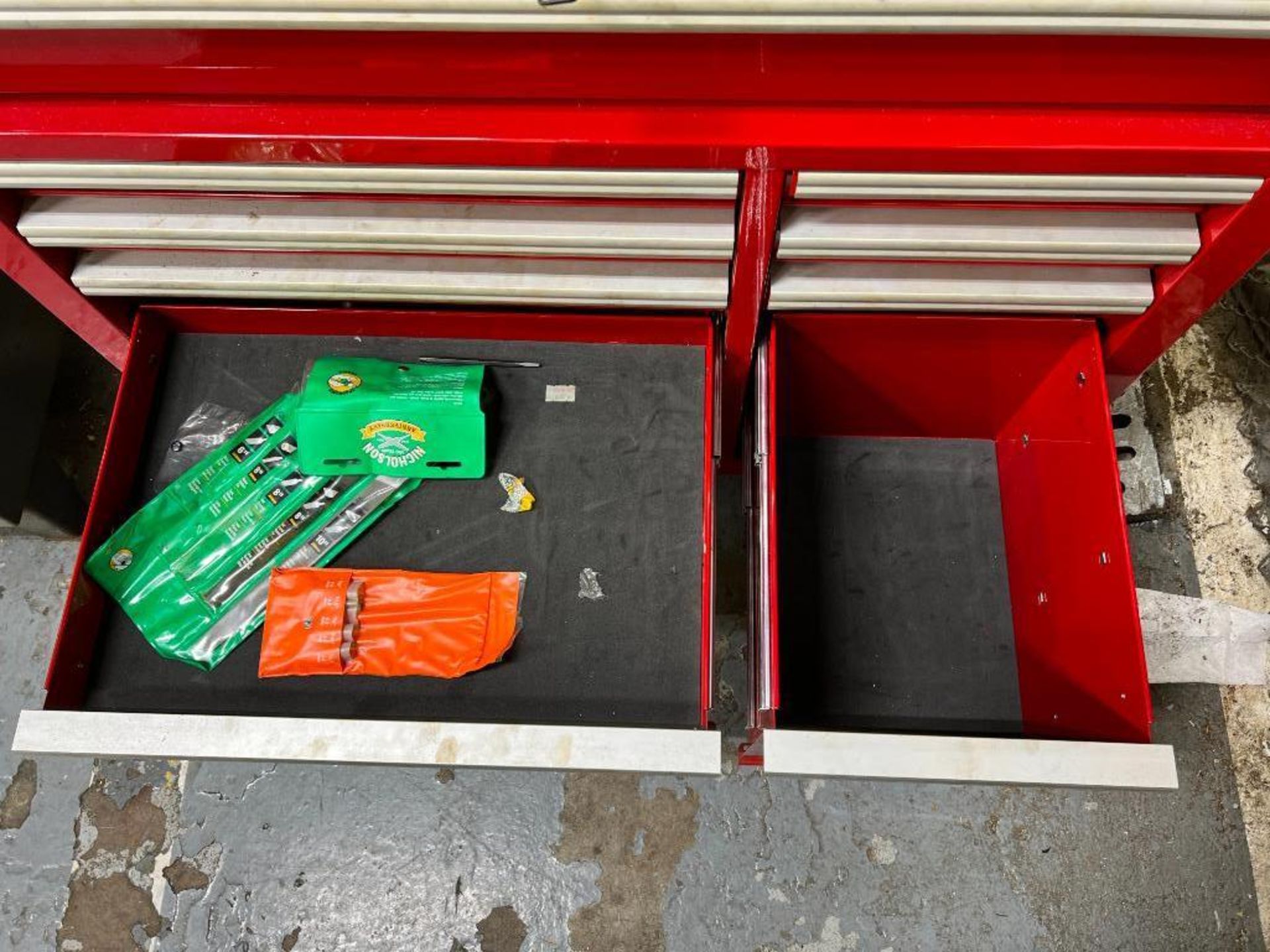 Westward 22-drawer rolling tool box - Image 14 of 18