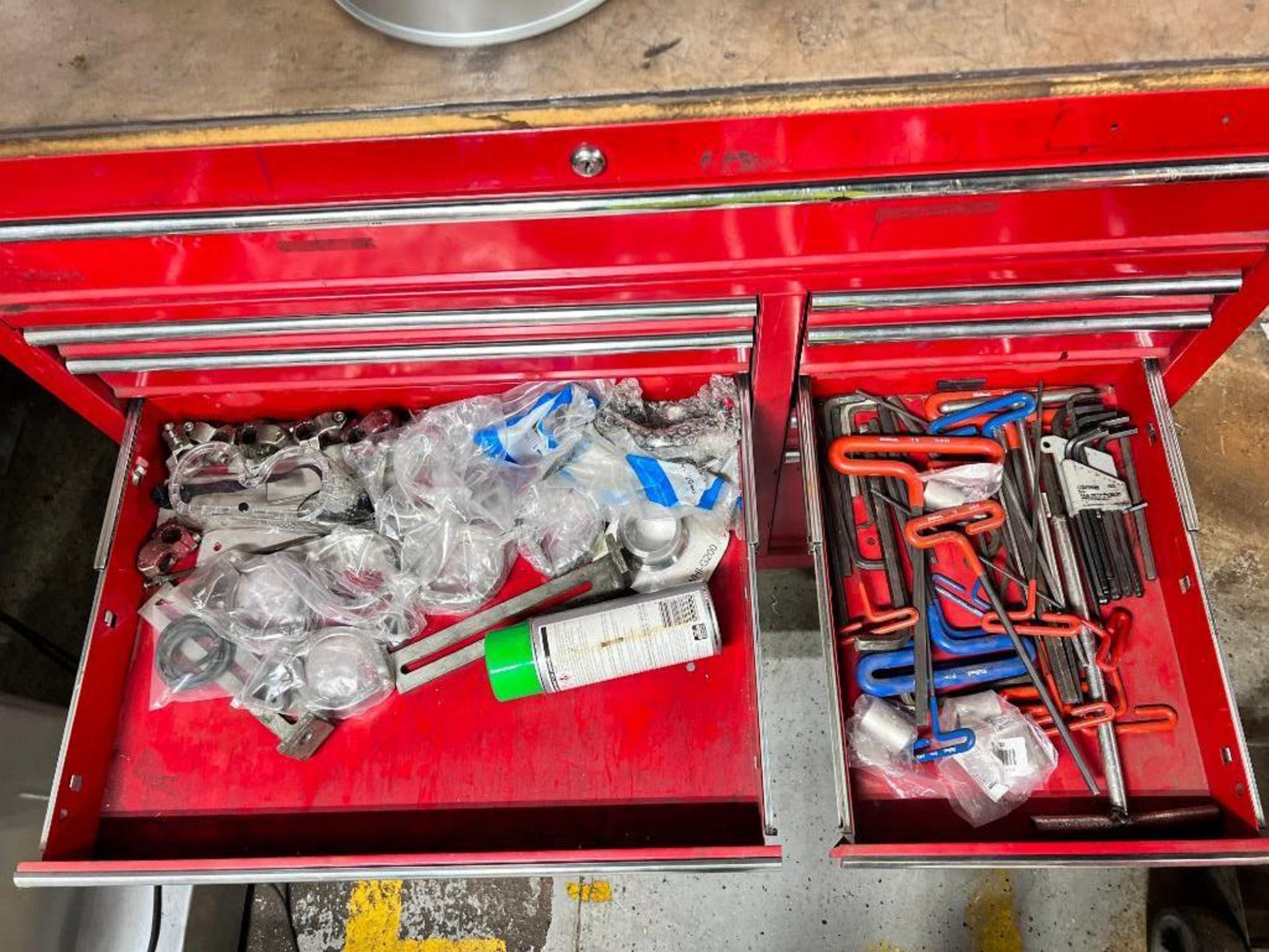 12-drawer rolling toolbox with contents - Image 5 of 10