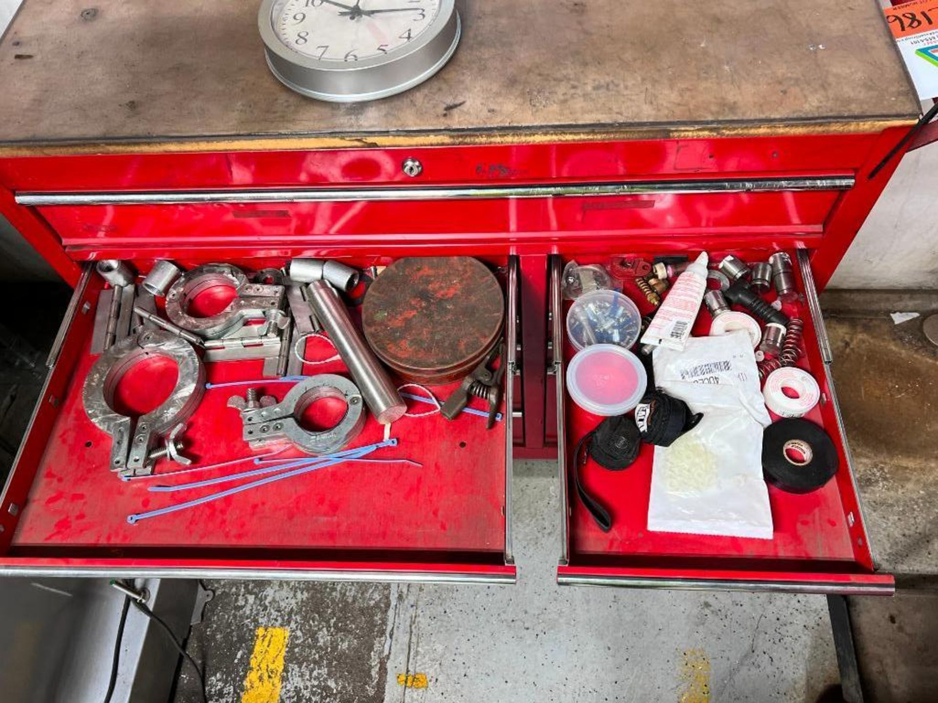 12-drawer rolling toolbox with contents - Image 3 of 10