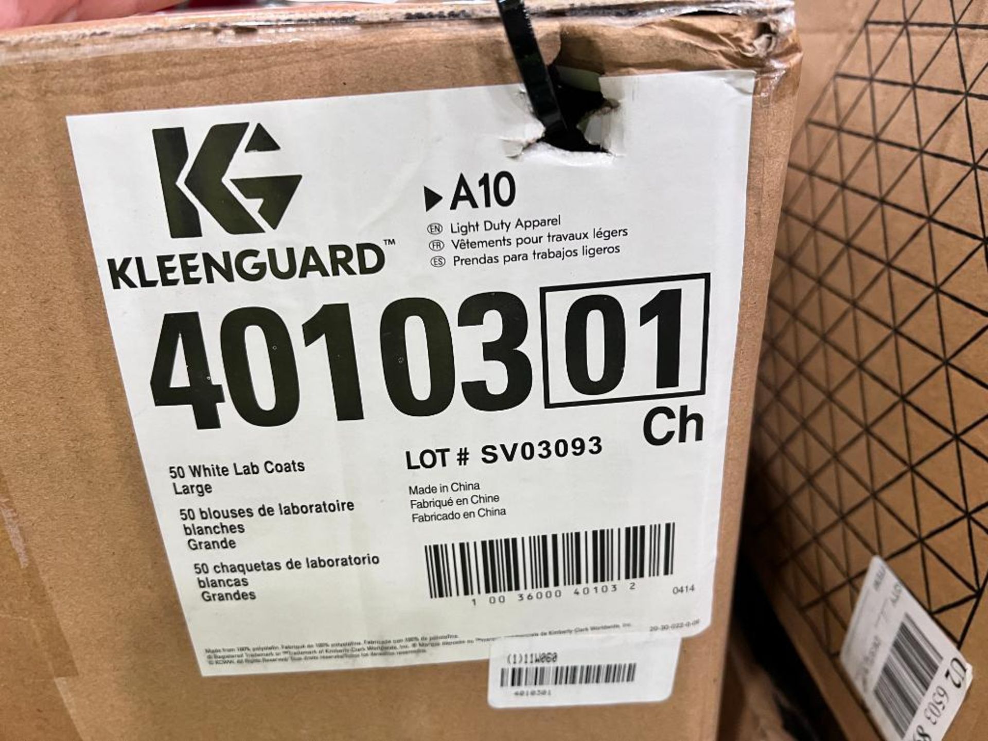 boxes of Kleenguard white lab coats - Image 4 of 5