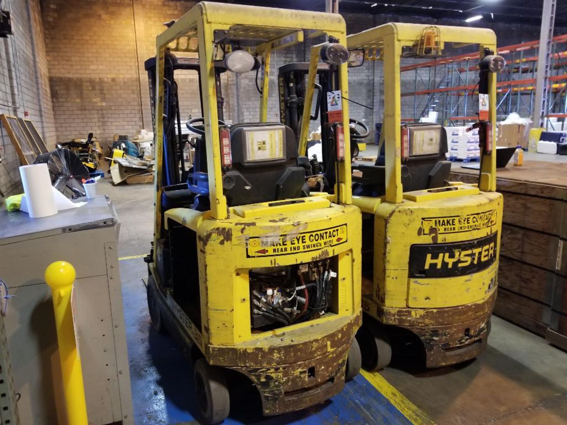 (1) Yale forklift, (1) Hyster electric forklift, model E35Z, needs repair, no battery, and (1) Hyste - Image 19 of 21