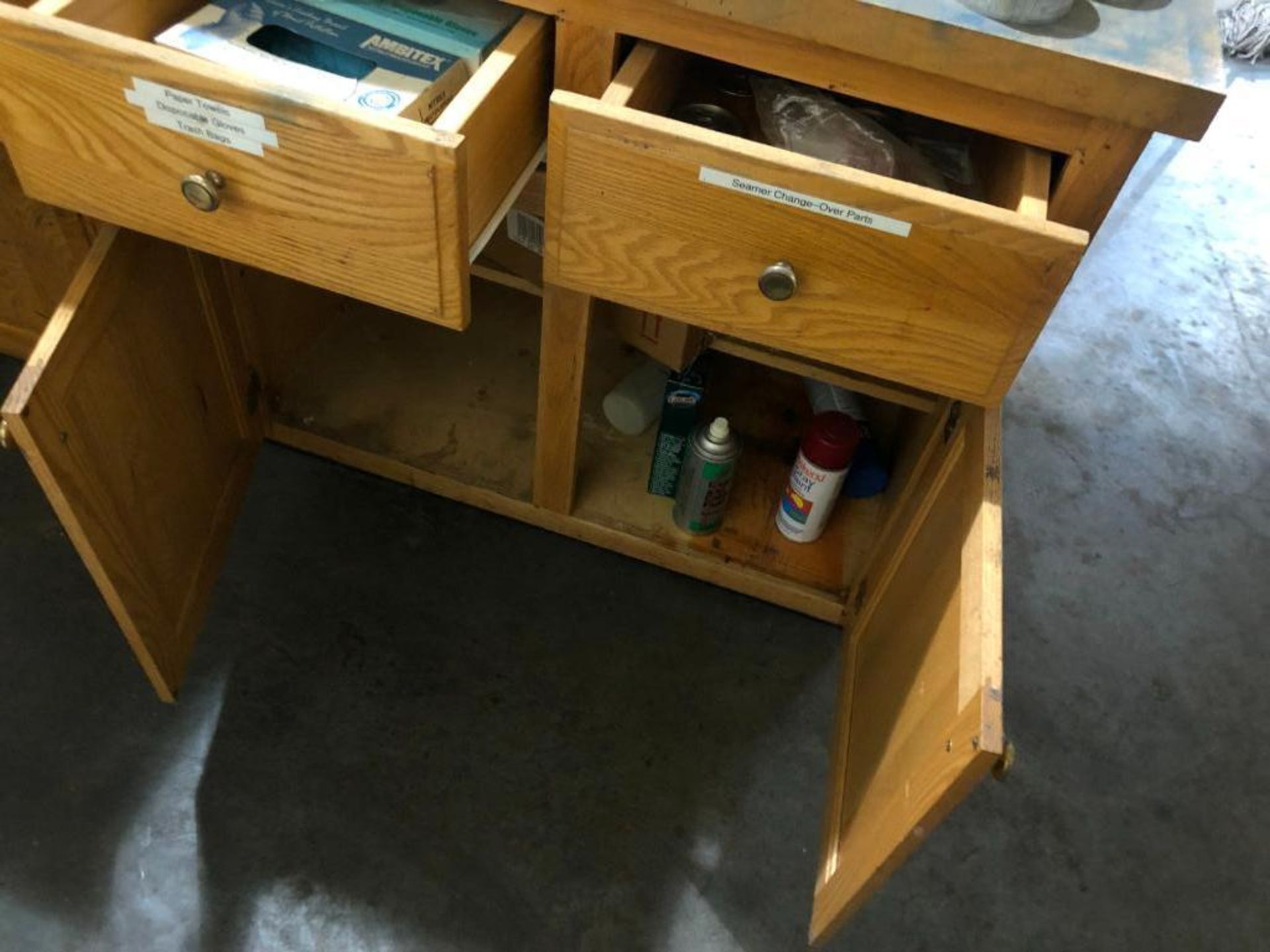 butcher block island with drawers, 72 in. x 25 in. x 36 in. - Image 4 of 7