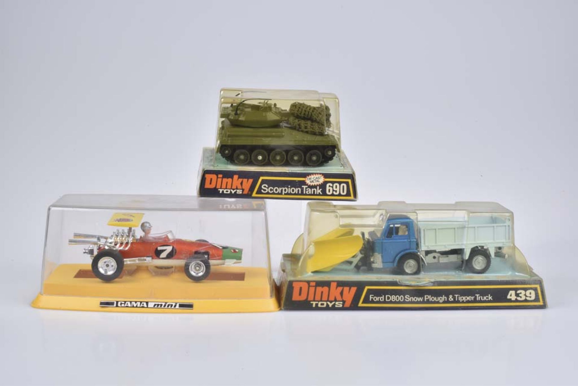 DINKY TOYS/ GAMA MINI 3 Modellfahrzeuge Made in Western Germany/ Made in England, Meta