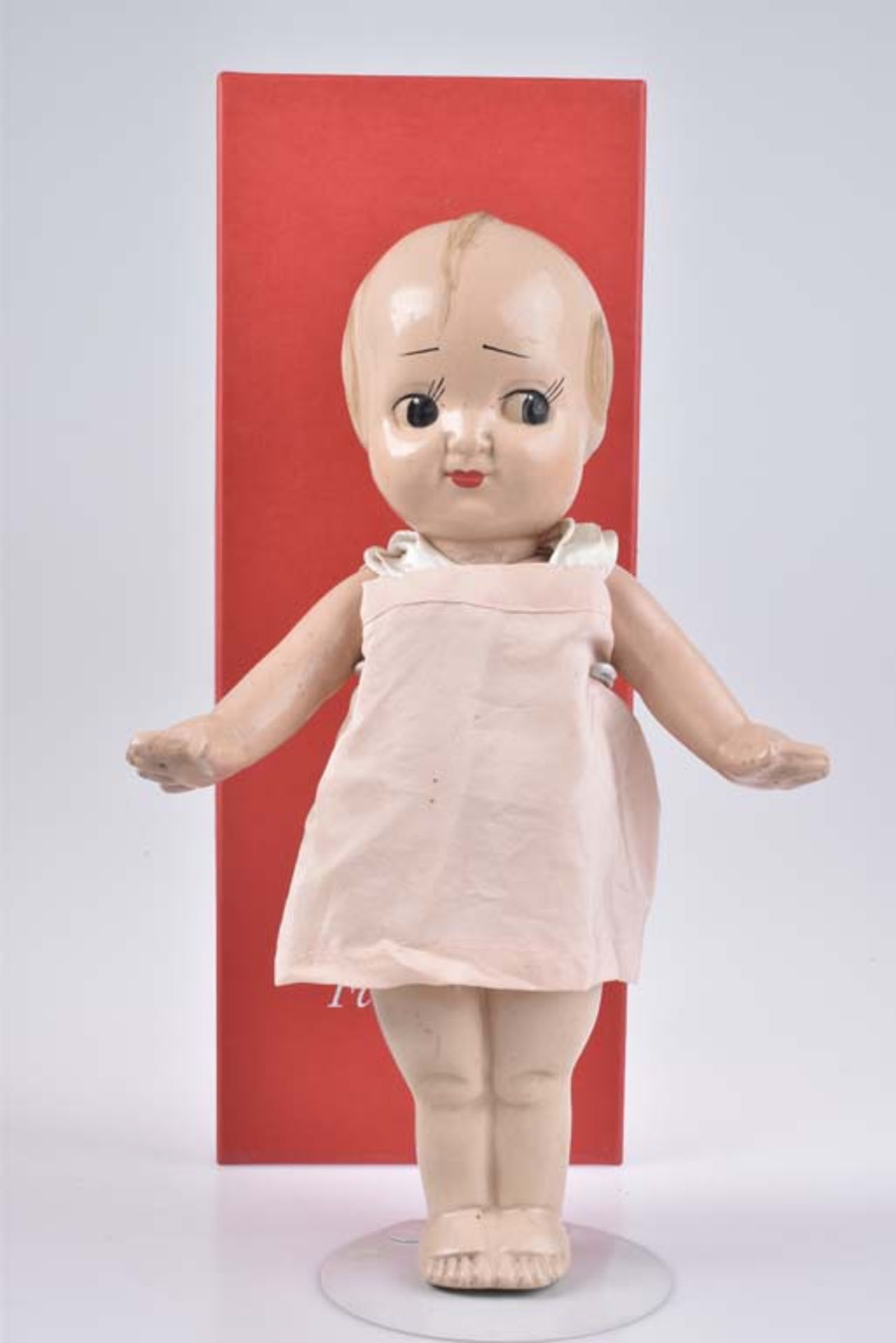 Kewpie Puppe Masse, Kurbelkopf, gemaltes Gesicht, bewegliche Arme, Stehkörper, mit le