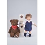 KÄTHE KRUSE Puppe + Teddy Puppe von Fritzl und Hein , Modell Hanne Kruse, weicher Tri