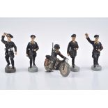 ELASTOLIN 5 Aufstellfiguren SS Soldaten, M.h., 7 cm Serie, darunter Offiziere im Marsc