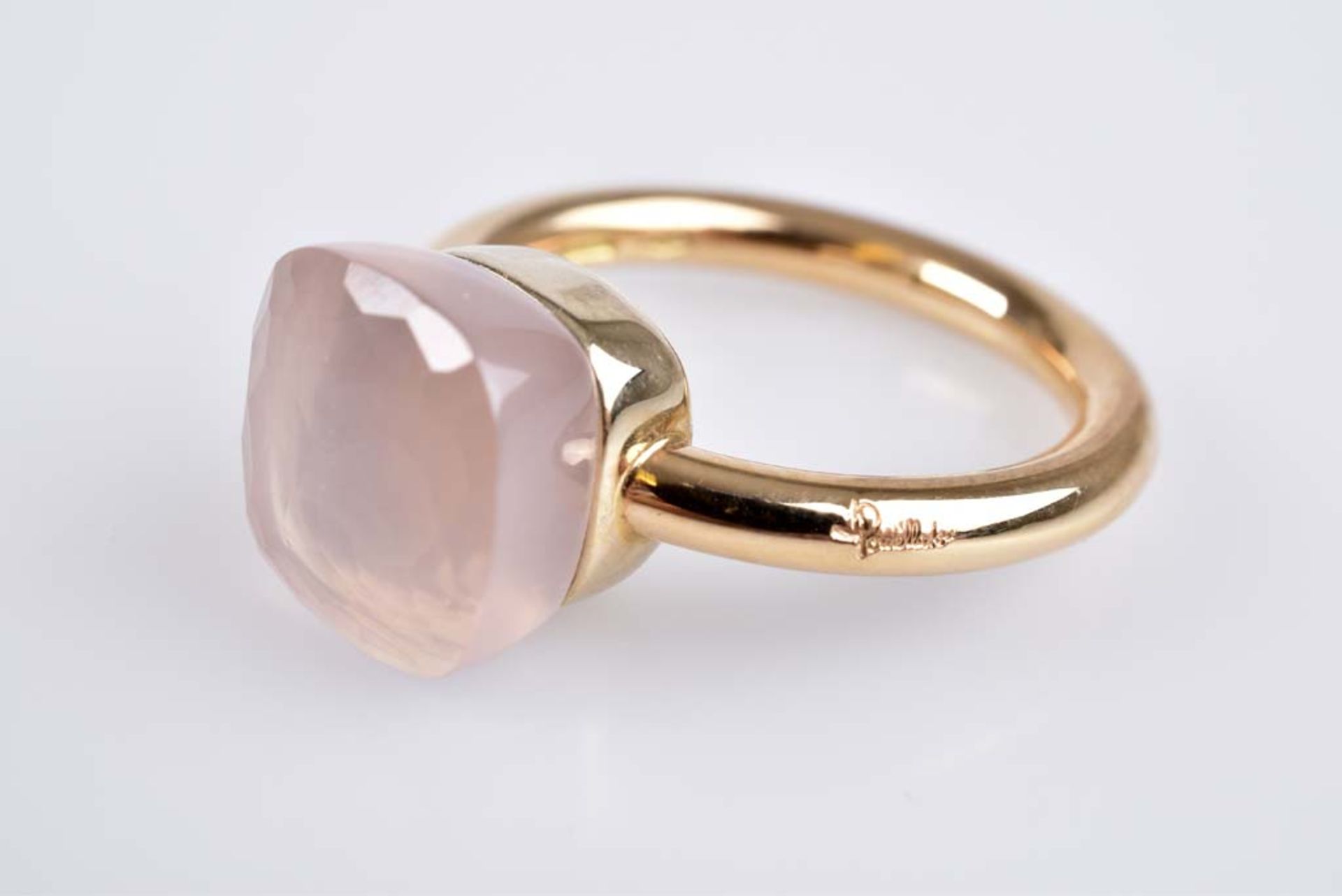 POMELLATO Nudo Classic Rosenquarz Ring aus der Serie Nudo Classic, 18 Karat Roségold,