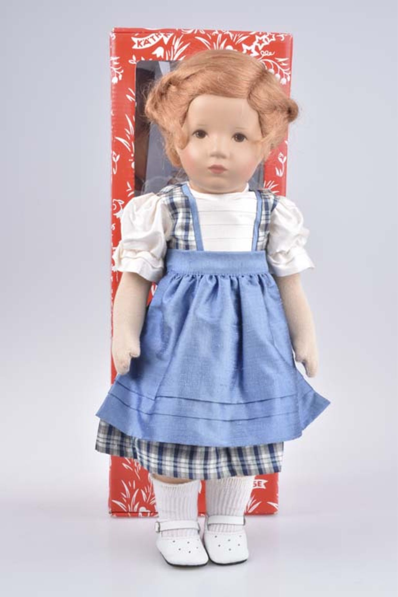 Käthe Kruse-Puppe Odilie Typ 35 H, Kunststoffkopf, gemalte braune Augen, rotblonde Pe
