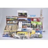 MÄRKLIN u.a. interessantes Konvolut für den Anlagenbau, H0 über 200 Teile, über 10