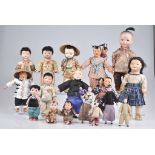 Schönes Los japanische Puppen Japan, 20. Jh., verschiedene Materialien, mit bemalten