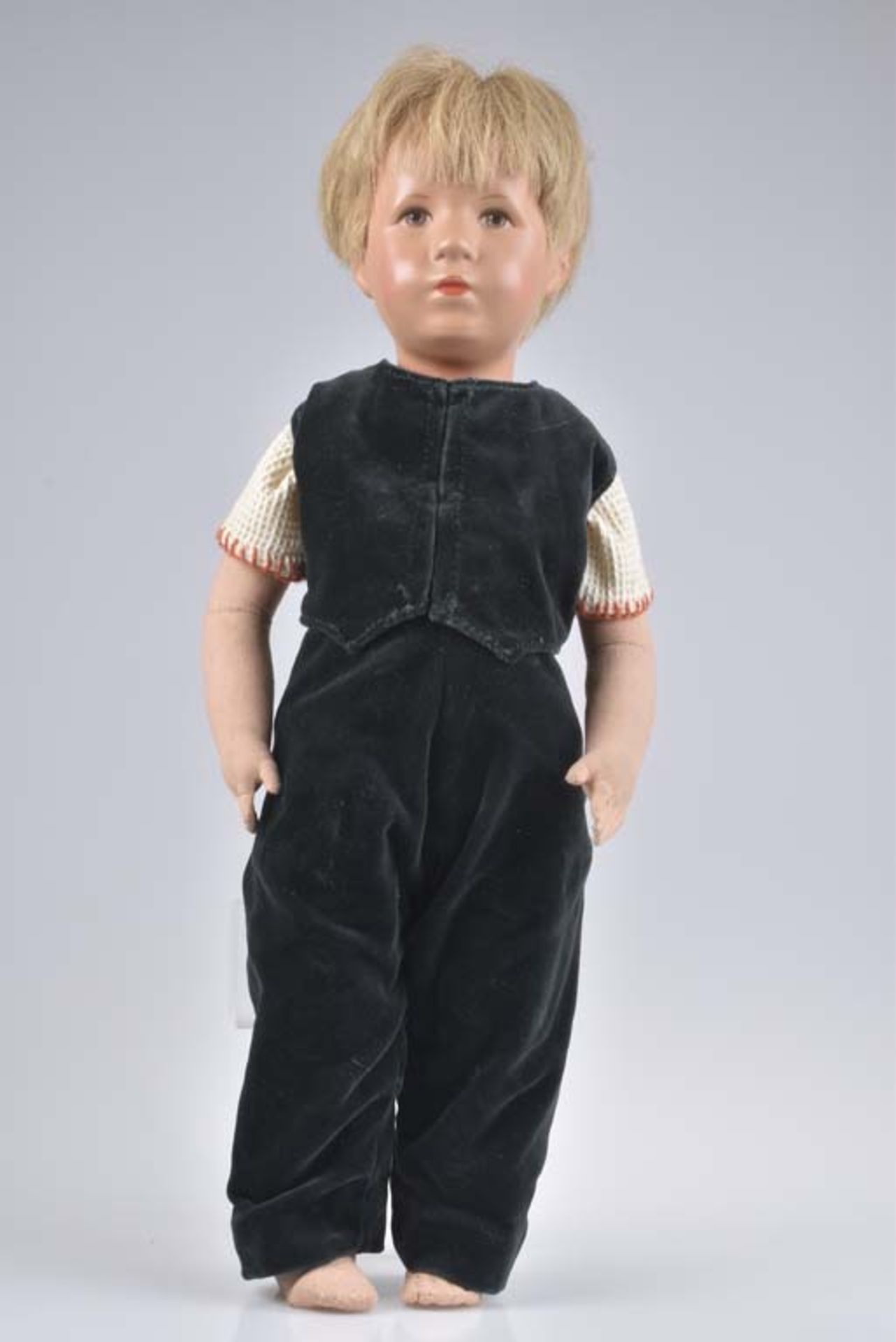 KÄTHE KRUSE Puppe Junge, 1960er Jahre, Kunststoffkopf, dunkelblonde Echthaare, gem. g