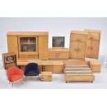 Puppenstubenmöbel für das Wohn- und Schlafzimmer Holz, verschiedene Programme aus ve