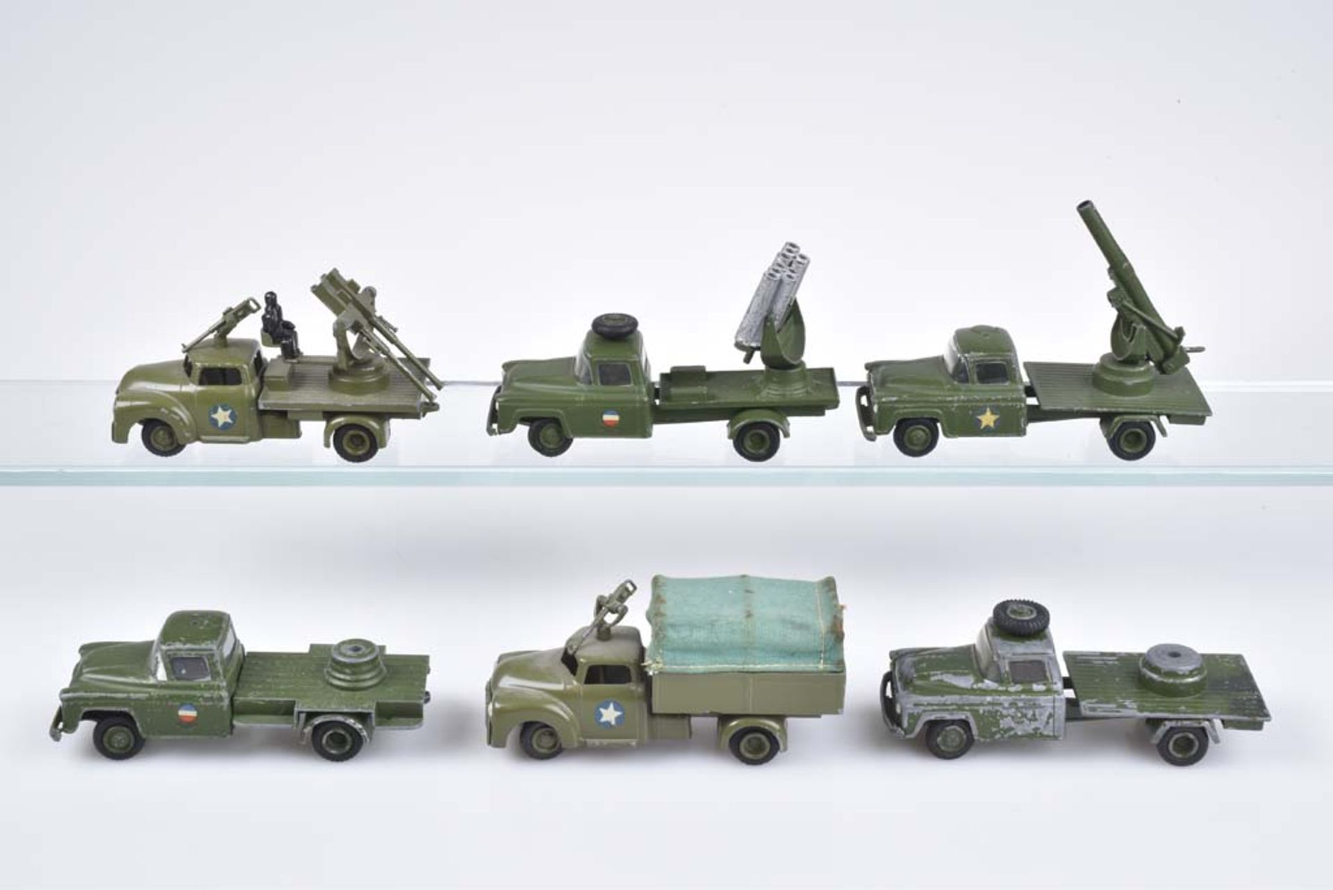VILMER 6 Militärfahrzeuge Denmark, 50er - 60er Jahre, Metall/ Kunststoffteile, grün/
