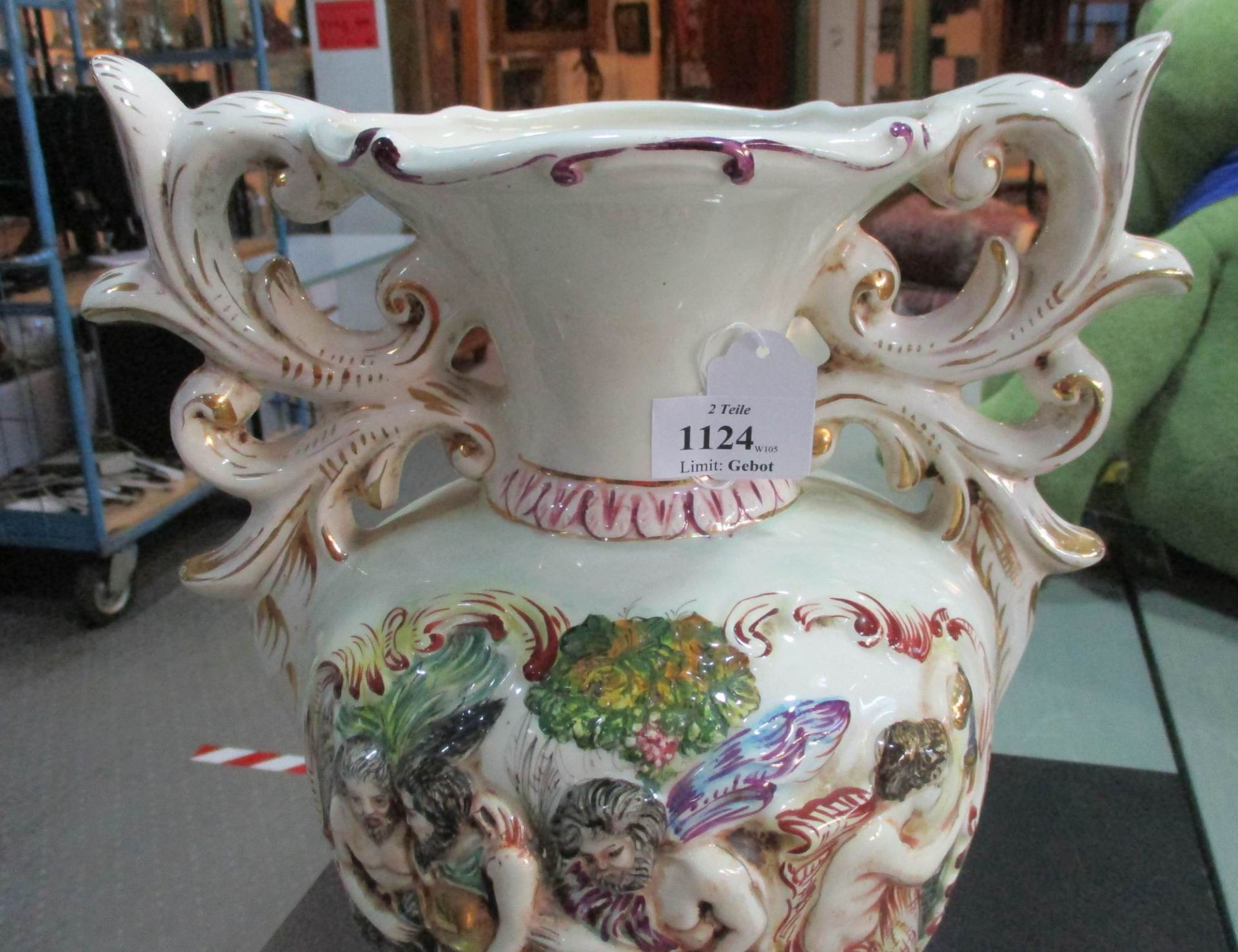 Schale und Amphorenvase "Capodimonte" - Bild 2 aus 11