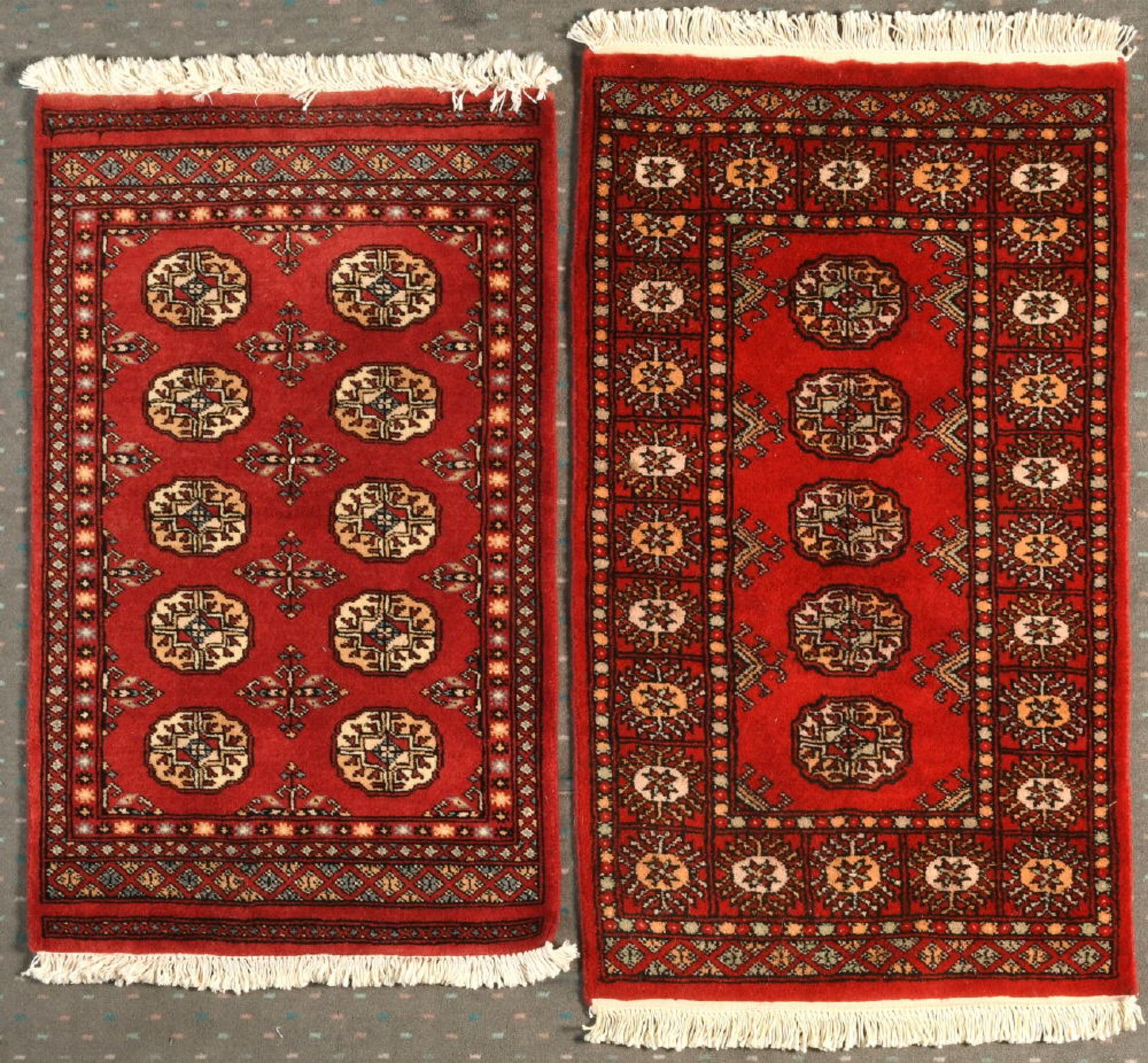 Pakistan-Bouchara, 2 Stück, 63 x 95 cm u. 65 x 99 cm