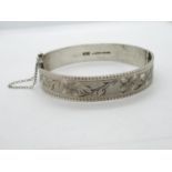 Exquisite vintage silver engraved bangle by Monomil Birmingham 1973 47.9g