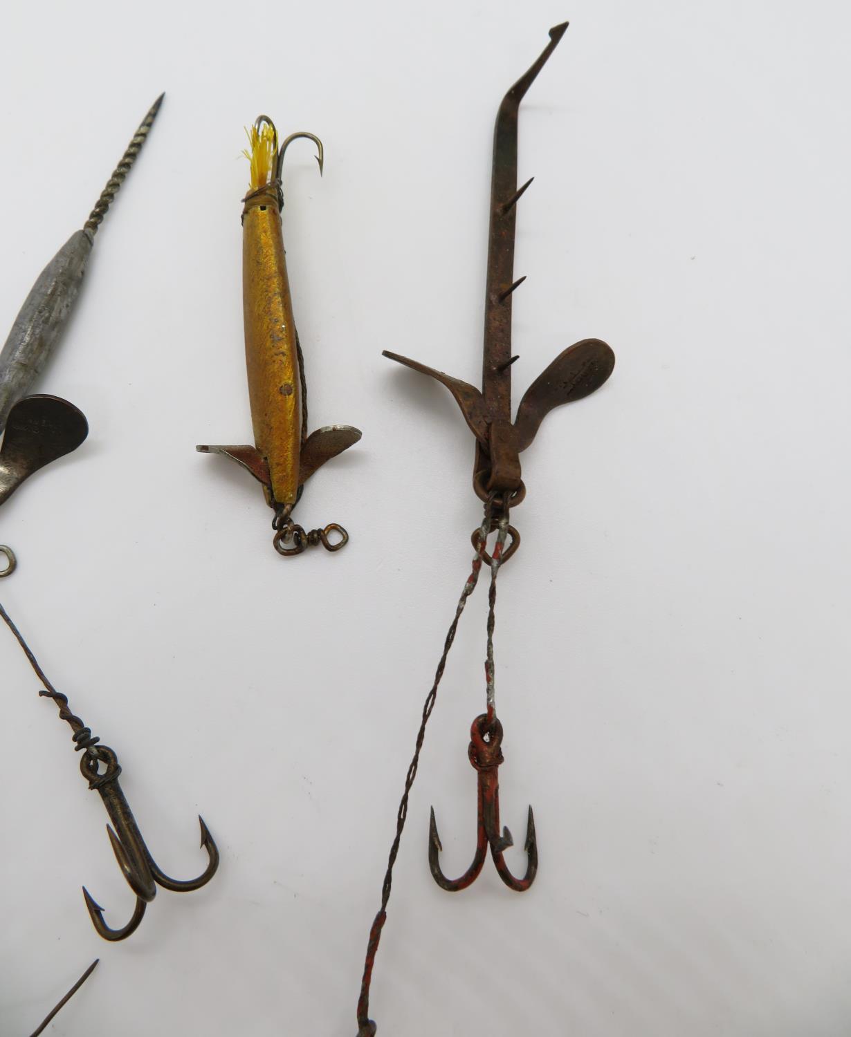 3x vintage Hardy lures 2x dead bait lures and 1x bottom sprat - Bild 2 aus 3