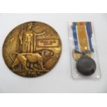 WWI death plaque to Robert James Fowler along with 2x medals