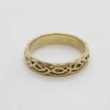 Clogau marked 9ct gold celtic design ring 4.7g size T
