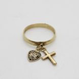2.1g 9ct gold charm ring size N