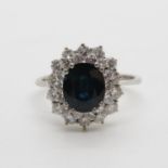 18ct sapphire and diamond ring 4g size P